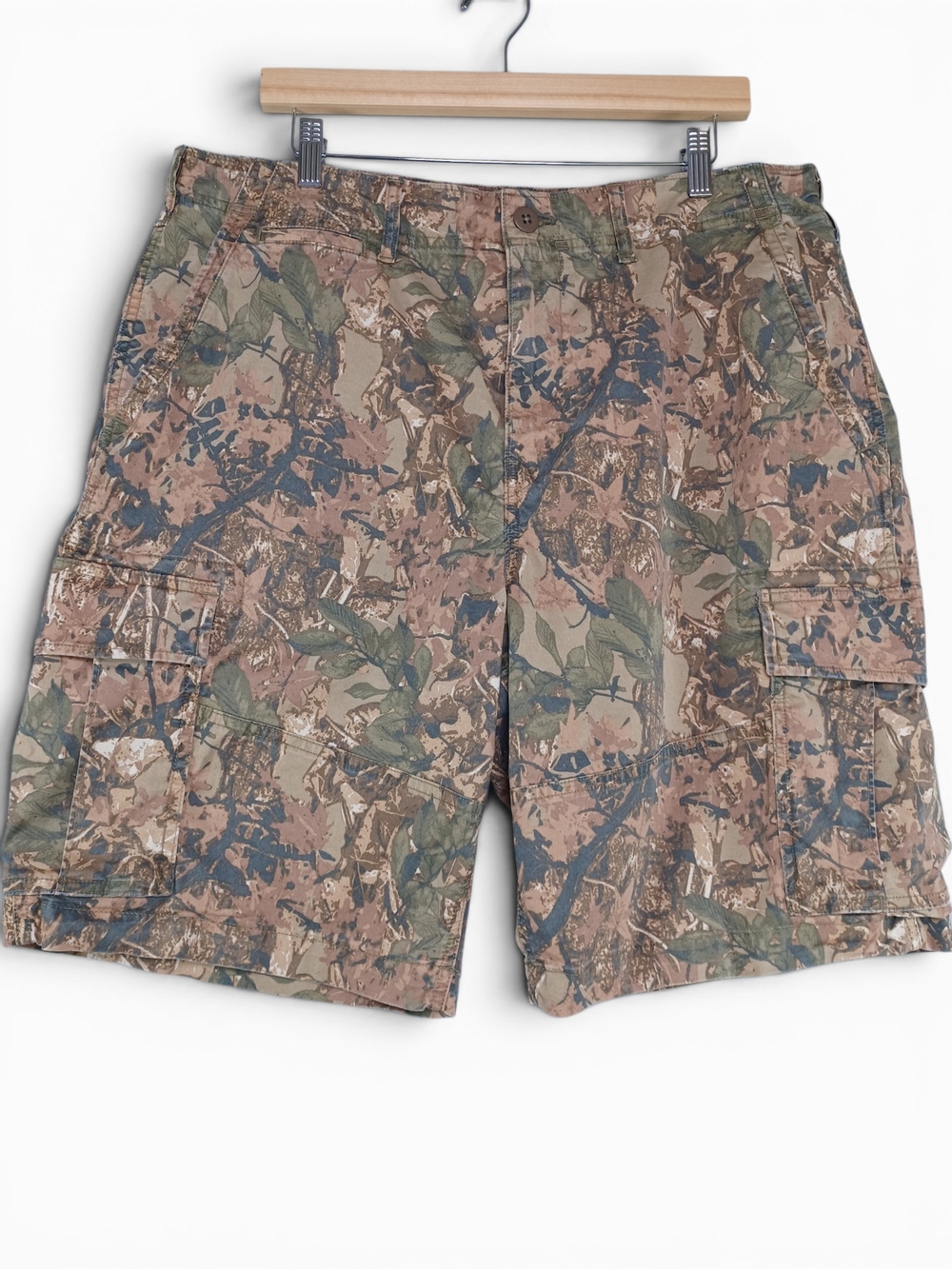 American Eagle Men's Camo Cargo Shorts 36 Utility Hunting Outdoor Relaxed Fit - Picture 2 of 15